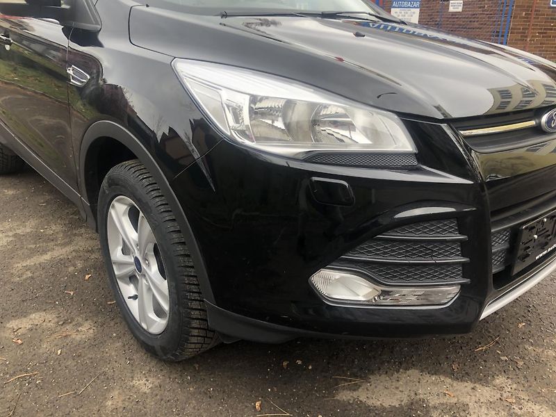 Ford Kuga (2015) 1,5 110kW 1.majitel pěkný stav - fotka 8 z 63