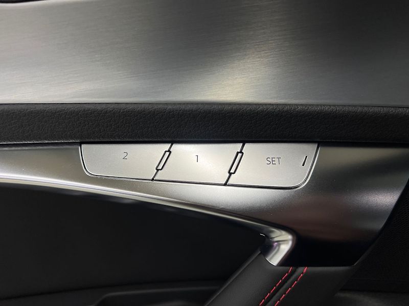Audi A6 50TDI QUATTRO S-LINE, BLACK - fotka 24 z 30