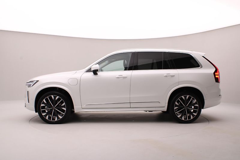 Volvo XC90 (2026) T8 AWD Plug-in BRIGHT PLUS 7m - fotka 9 z 83
