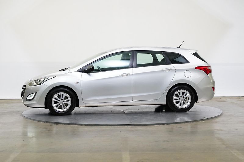 Hyundai i30 - fotka 3 z 25