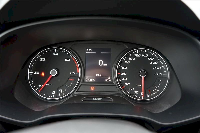 Seat Leon (2013) TDI 77 kW Style - fotka 11 z 23