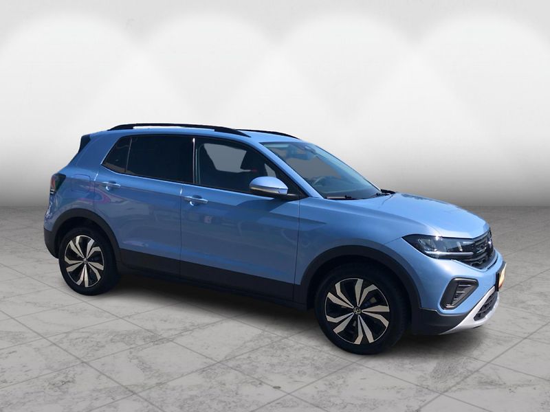 Volkswagen T-Cross Love 1.0 TSI 85 kW 6G - fotka 6 z 28