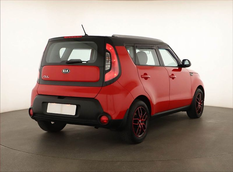 Kia Soul (2015) 1.6 GDI - fotka 5 z 15