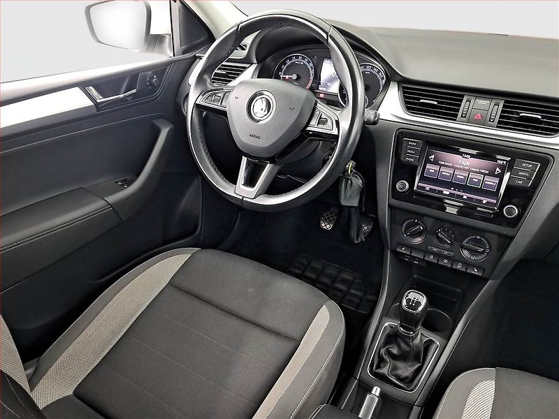 Škoda Rapid (2018) 1.4 TDI, Tempomat - fotka 7 z 15
