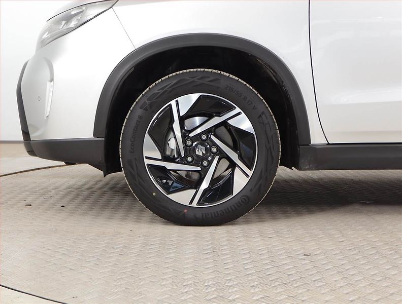 Suzuki Vitara (2025) Elegance 1.4 BoosterJet - fotka 15 z 20