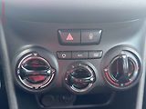 Peugeot 208 (2016) 1.6 HDi, ČR, AC, tempo, park - náhled 16