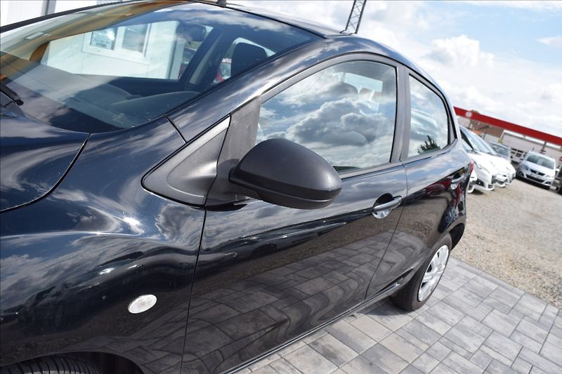 Mazda 2 1,4 i 55KW KLIMA - fotka 10 z 35