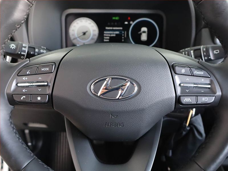 Hyundai Kona (2021) 1.0 T-GDI, Serv.kniha - fotka 16 z 21