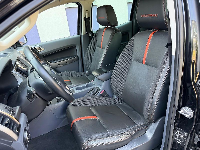 Ford Ranger 3,2 TDCi 4WD Wildtrak • - fotka 10 z 24