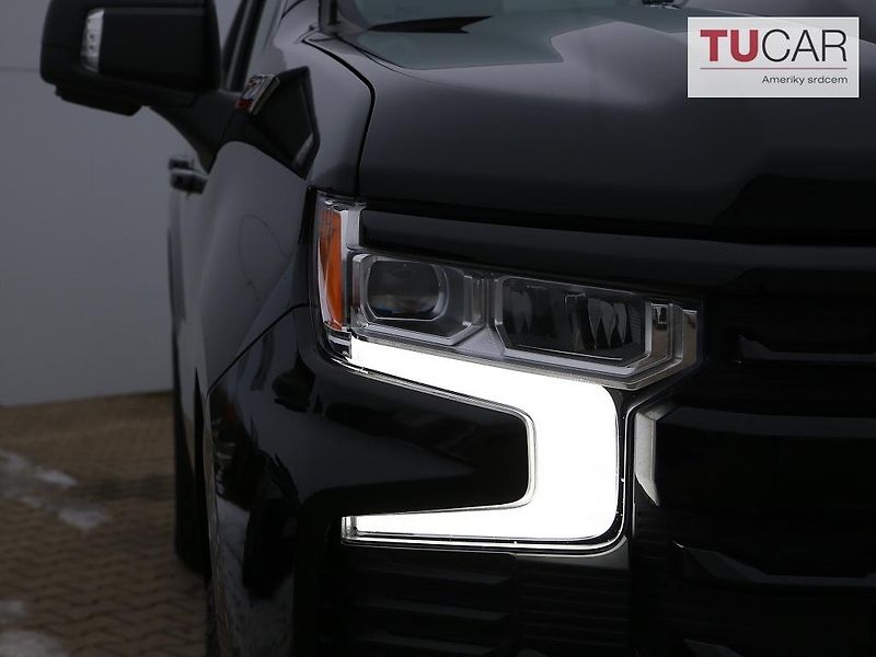Chevrolet Silverado  6,2 V8 Trail Boss Z71 - fotka 8 z 50