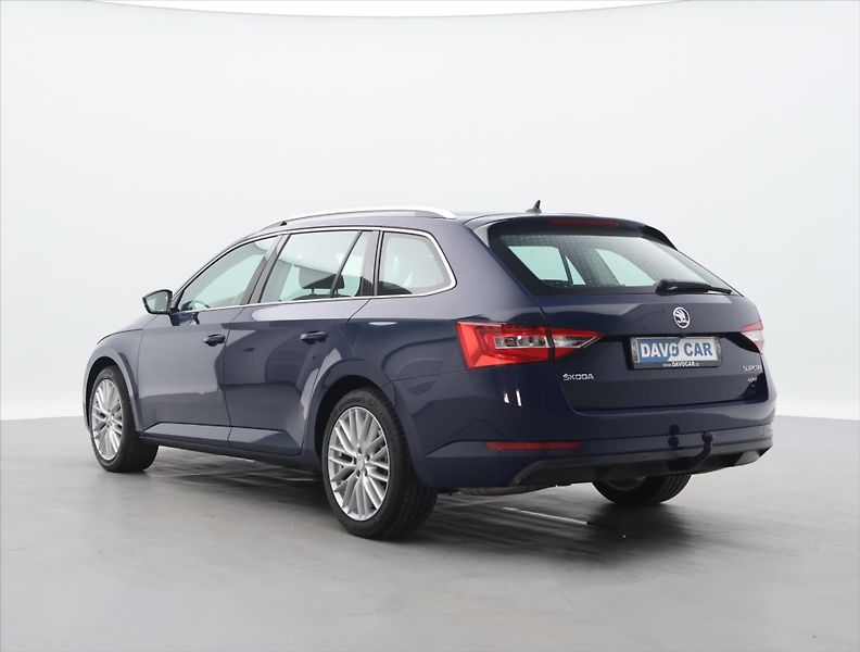 Škoda Superb 2,0 TDI 110kW CZ 4x4 Xenon - fotka 5 z 30
