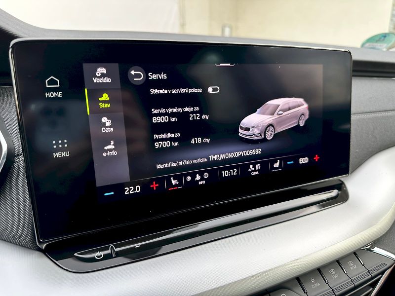 Škoda Octavia (2022) Combi iV 1.5 Tsi DSG Style - fotka 17 z 25
