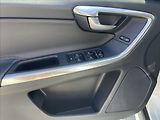 Volvo XC60 2,4 D4 Geartronic Kinetic AWD - náhled 20