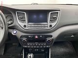 Hyundai Tucson (2017) 2.0 CRDi 4x4, ČR, AT, navi - náhled 12