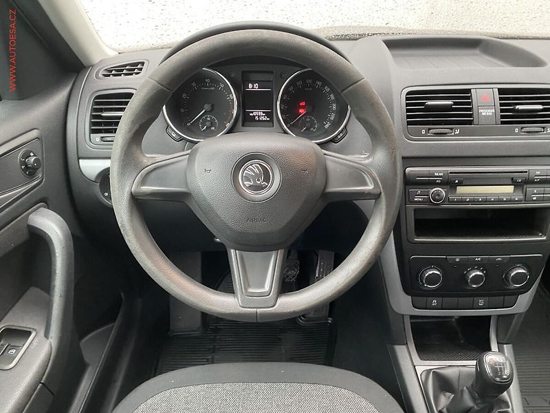 Škoda Yeti (2014) 1.2 TSI, ČR, Active - fotka 11 z 16