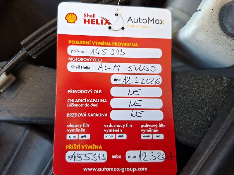 Volkswagen Touareg (2015) 4.2TDI 250kW R-LINE -ČR - fotka 45 z 48