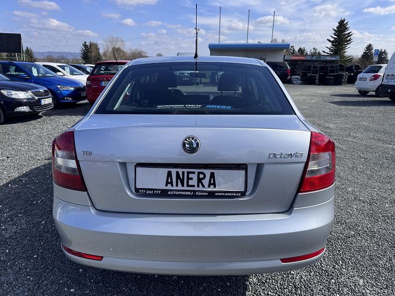 Škoda Octavia II 1.6 TDI,2009,1.Majitel,ČR - fotka 6 z 18