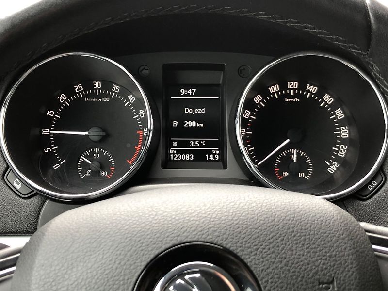 Škoda Yeti (2014) 2.0 TDi, 4x4 - fotka 19 z 23
