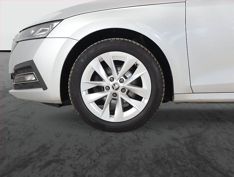 Škoda Octavia (2022) Style 2.0 TDI, Automat, ČR - fotka 15 z 24