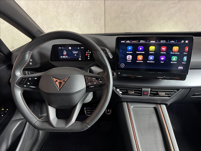Cupra Born 150kW LED Kamera Tepelko - fotka 20 z 47