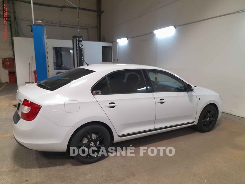 Škoda Rapid (2015) 1.2, ČR - fotka 2 z 3