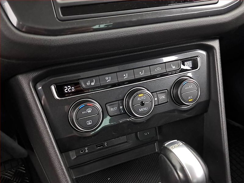 Volkswagen Tiguan (2016) 2.0 TDI, 4X4, Automat - fotka 16 z 22