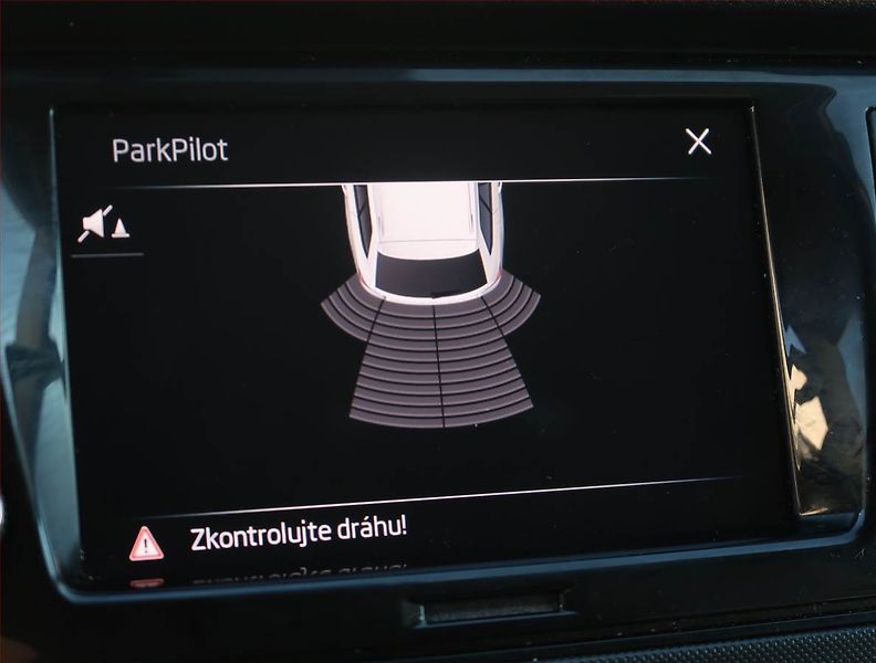 Škoda Fabia (2023) Ambition 1.0 TSI, ČR,1.maj - fotka 17 z 19