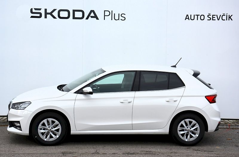 Škoda Fabia (2025) Top Selection 1,0 TSI 70 kW 5M - fotka 3 z 21