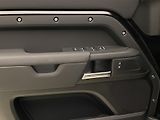 Land Rover Defender 110 D200 S AWD AUT CZ - náhled 28