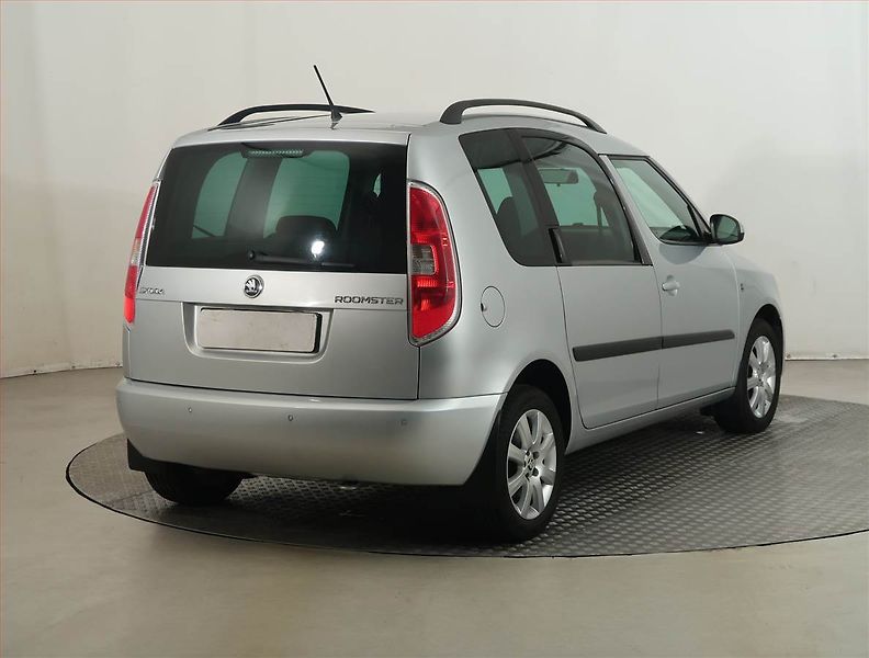 Škoda Roomster (2013) Ambition 1.2 TSI, ČR,1.maj - fotka 5 z 13