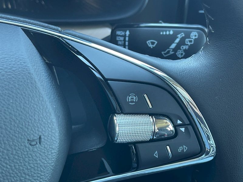 Škoda Kamiq (2023) 1.0 TSI 81 kW Style Plus - fotka 10 z 32