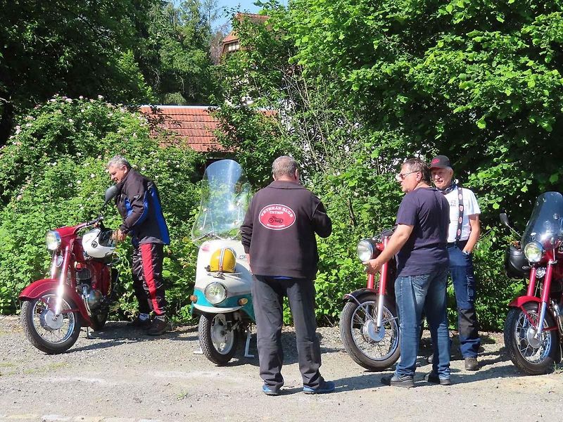 V Plané nad Lužnicí se v sobotu 14. června uskutečnil další sraz veteránů pod názvem Křížem krážem kolem Plané.