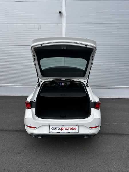 Cupra Leon ST 2.0TDI 110kW DSG 1.Maj DPH - fotka 25 z 25