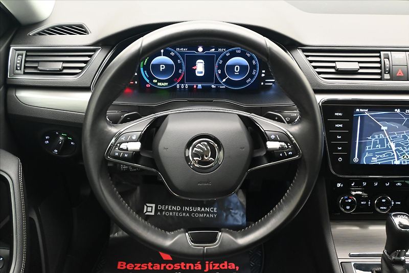 Škoda Superb 1,4 TSI iV 160 kW DSG Style Zá - fotka 18 z 31