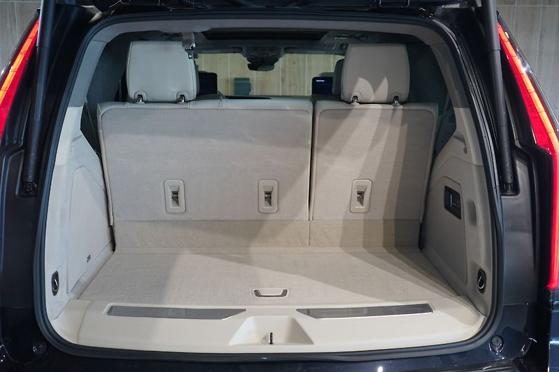 Cadillac Escalade Sport Platinum - fotka 26 z 54