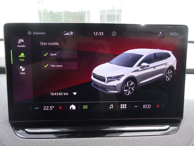 Škoda Enyaq (2021) iV60 Sport Line, SoH 91,8%,DPH - fotka 14 z 28