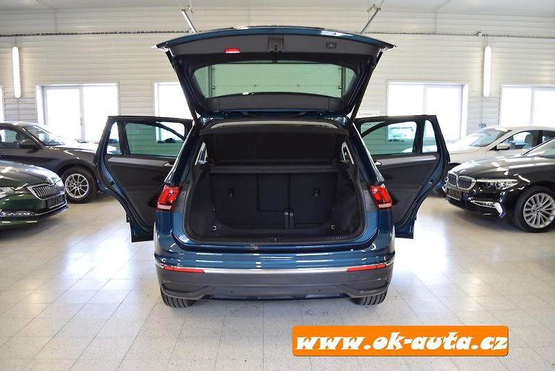 Volkswagen Tiguan 2.0 TDI LIFE 4 MOTION DSG  - fotka 17 z 57