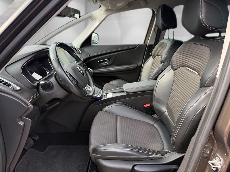 Renault Scénic (2017) 1,5 dCi 85 kW Limited - fotka 13 z 25