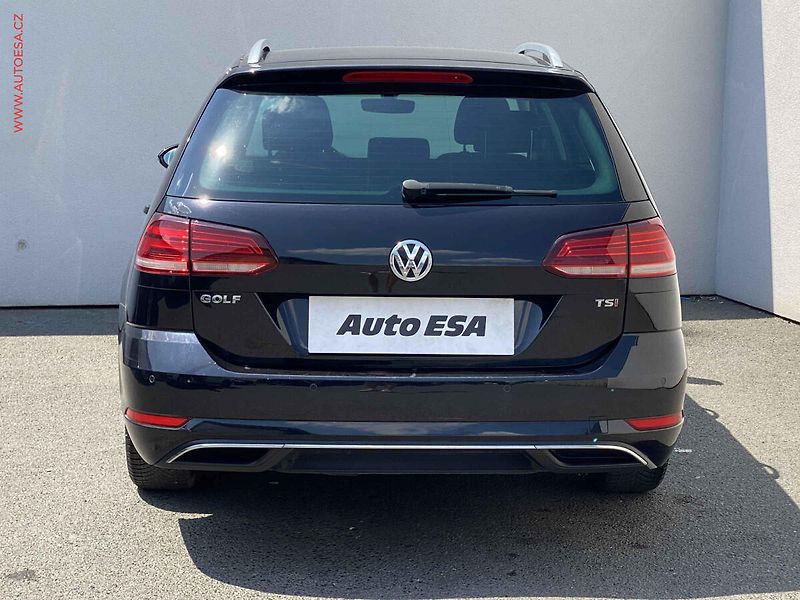 Volkswagen Golf (2017) 1.4 TSi, Comfortline - fotka 5 z 17