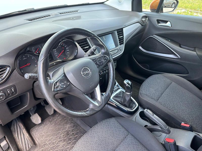 Opel Crossland X 1.2 i 61kW - fotka 11 z 26