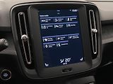 Volvo XC40 T3 KINETIC AUT CZ 1.maj - náhled 31