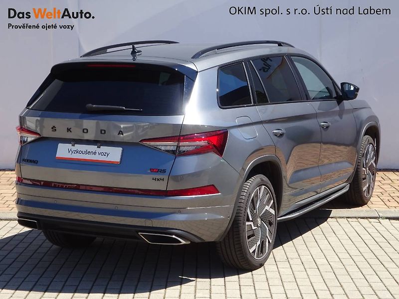 Škoda Kodiaq (2022) 2,0 TSi/180kW  RS  DSG 4x4 - fotka 2 z 30