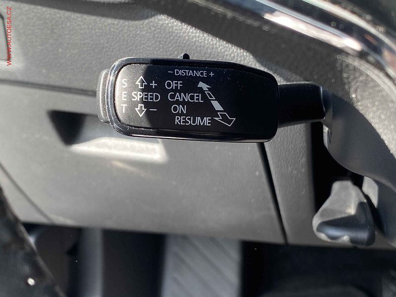 Škoda Octavia (2023) 2.0TDi, ČR, Style, DSG, LED - fotka 13 z 19