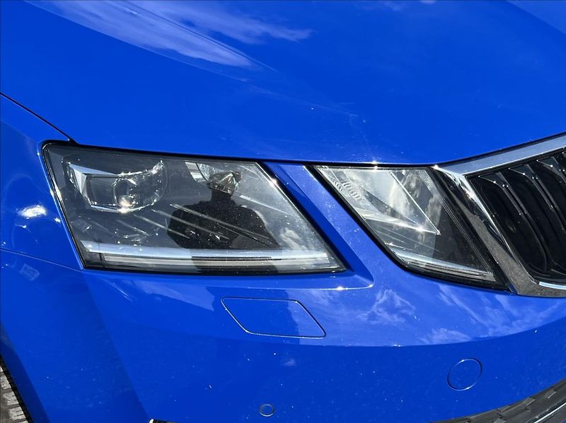 Škoda Octavia 2,0 TDi DSG STYLE nové rozvody - fotka 37 z 39