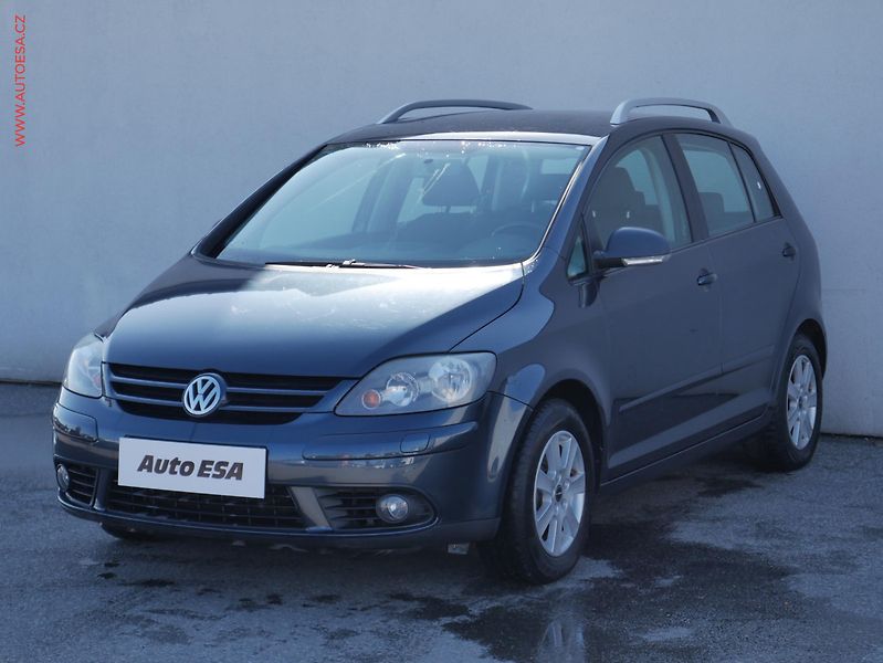 Volkswagen Golf Plus (2007) 1.4i, AC, výhřev sed - fotka 3 z 17