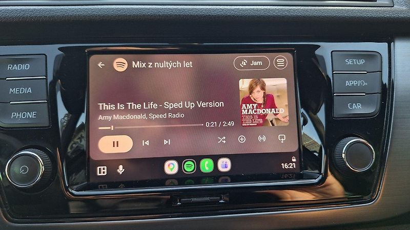 Škoda Fabia (2020) Combi 1,0 TSI 81kw Style+audio - fotka 11 z 12
