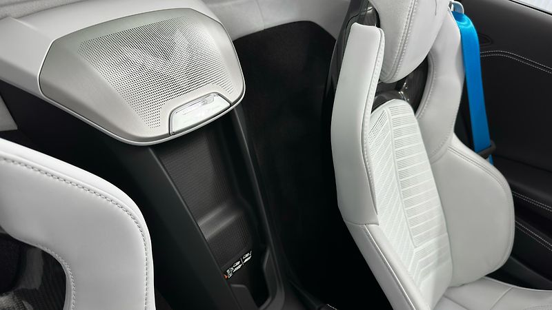 Chevrolet Corvette C8 / STINGRAY / ZÁRUKA / - fotka 60 z 61