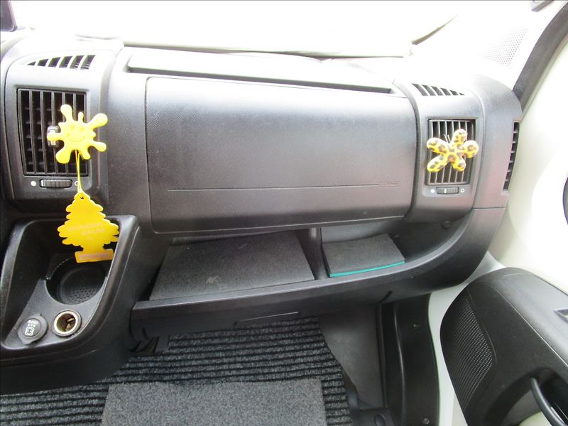 Peugeot Boxer 2.2HDi, Obytný, 5 míst - fotka 10 z 67