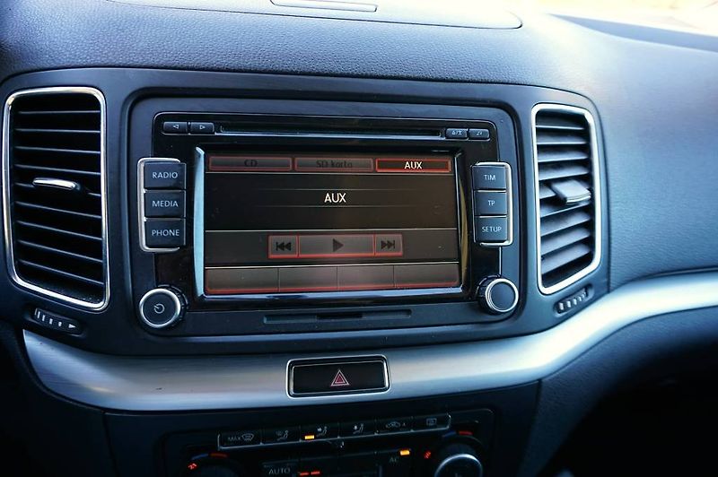 Volkswagen Sharan (2011) HIGHLINE 2,0 TSI 147 kW - fotka 42 z 56