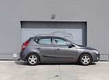 Hyundai i30 1.4 CVVT 80kW ČR  - náhled 4